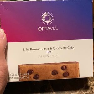 Fueling a for fat burns illy peanut butter and chocolate chip bars(7pk) 1 box